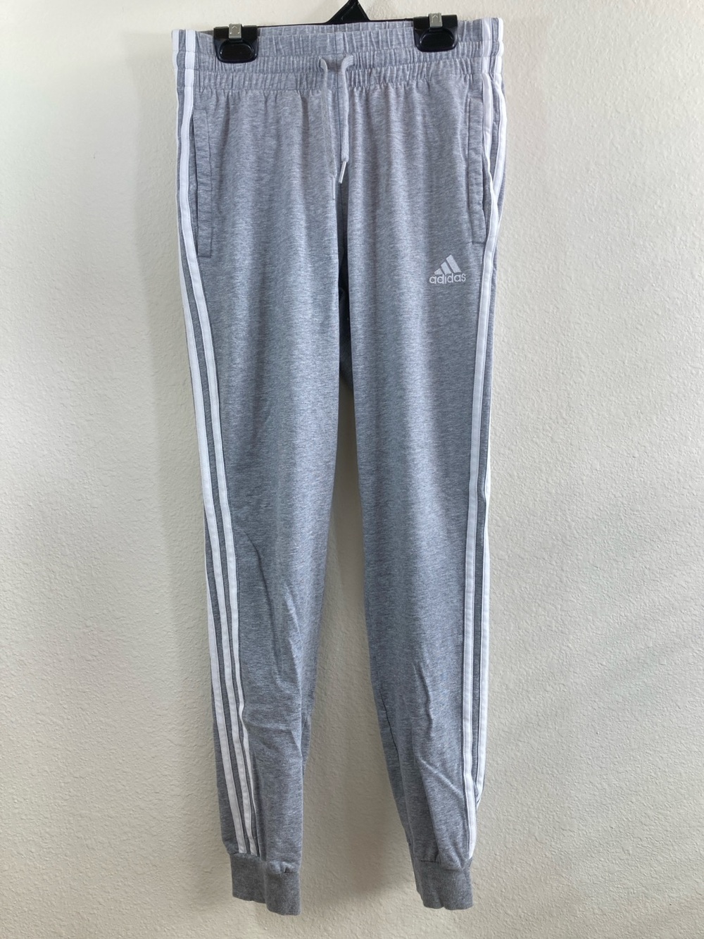 Adidas Women’s Heather Gray 3-Stripe Jogger Pants Size XS Drawstring